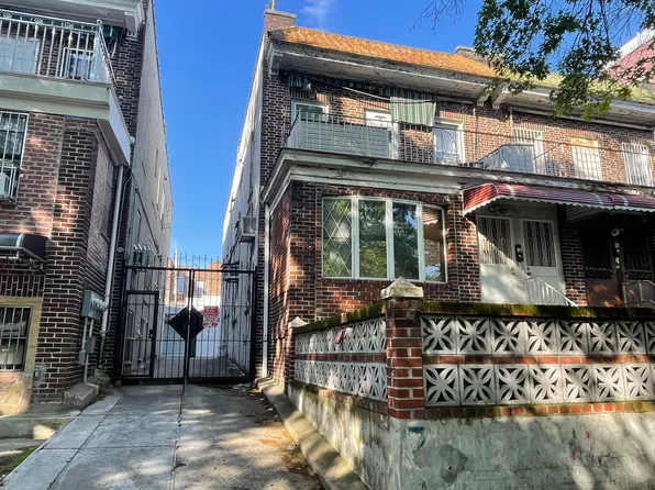 729 55th Street image 1 of 3