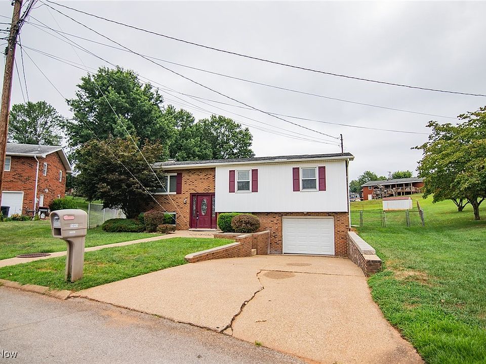 1st image of 1665 Lake Hills Ct