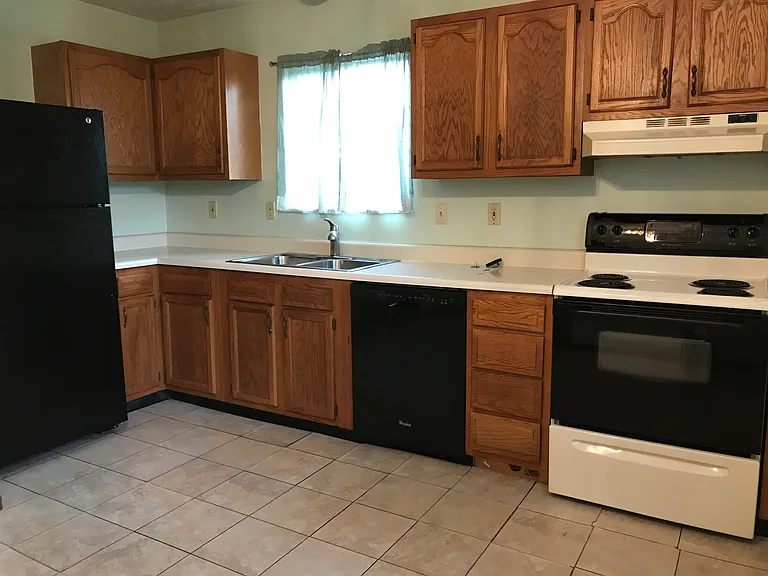 5012 Shady Oak Dr — Photo 8