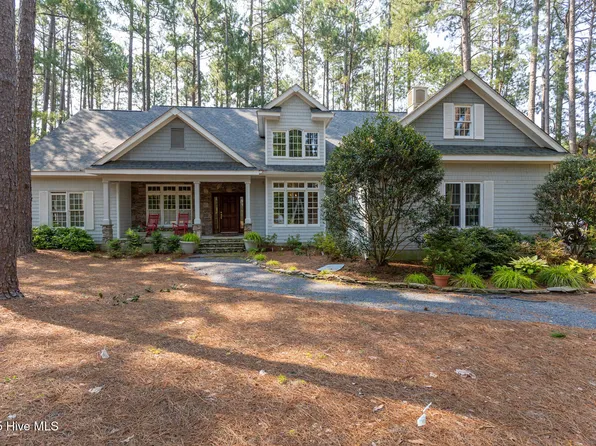 12 Sarclet Court, Pinehurst, NC 28374
