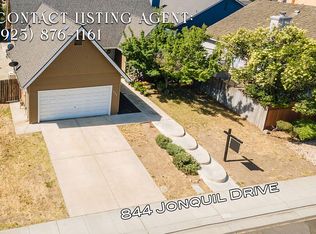 844 Jonquil Dr, Lathrop, CA