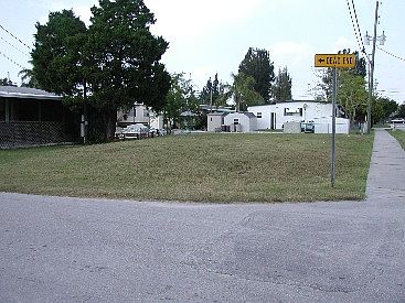 3rd image of 13627 Delmar Dr