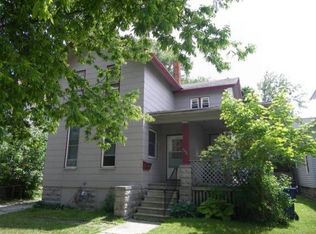 1004 McKinley St APT 3, Bay City, MI 48708