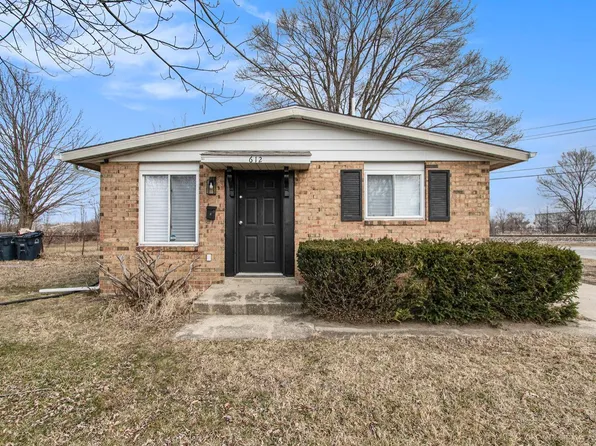 612 Lamb Ct, Michigan City, IN 46360