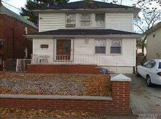 9319 201st St, Hollis, NY 11423