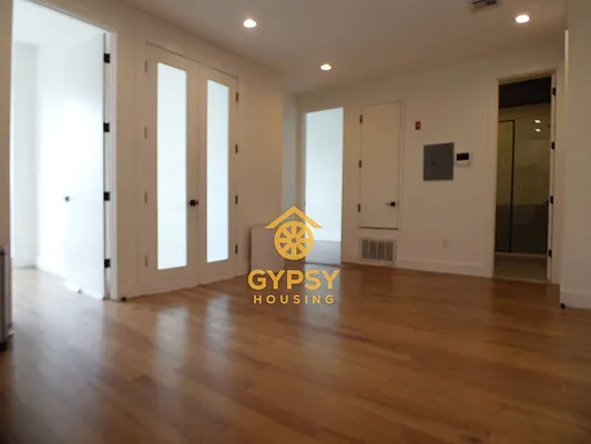 Rented by Gypsy Housing LLC | media 33
