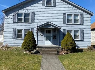 18 Poplar Ave, Niles, OH 44446