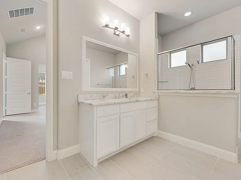846 Tillman Dr — Photo 8