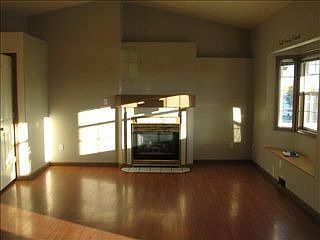 2nd image of 2217 S Ivy St