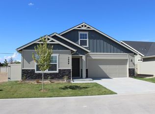 7949 E Bunker Hill St, Nampa, ID 83687