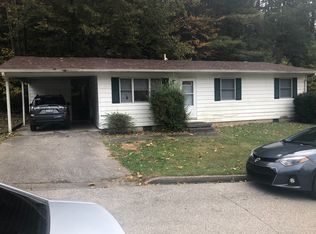 208 McClure Cir, Morehead, KY 40351