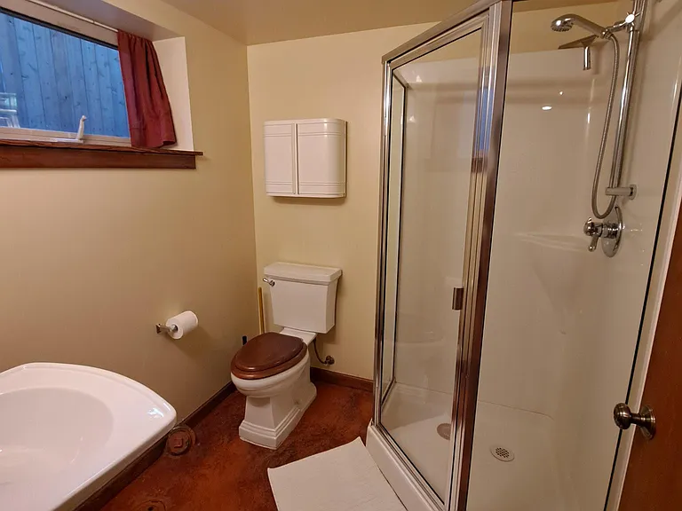 555 N Simpson St #3 — Photo 6