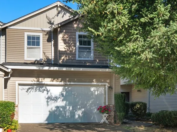 21147 SW Madeira Ter, Sherwood, OR 97140