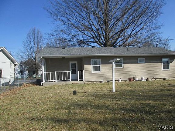 5th image of 909 S Muldrow St