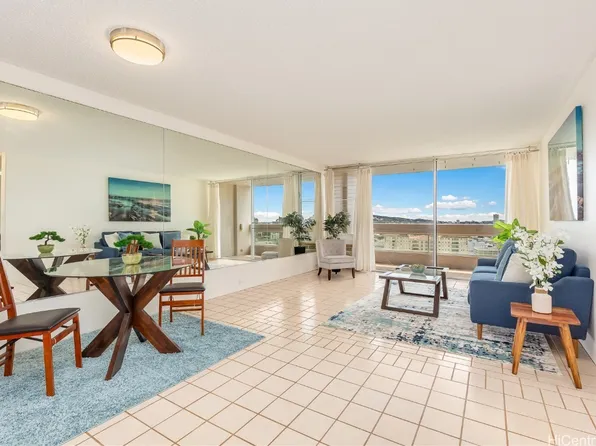 1212 Punahou St APT 2202, Honolulu, HI 96826