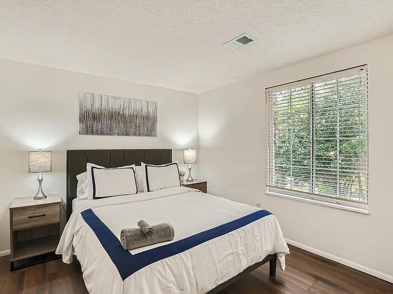 305 Roswell Farms Rd — Photo 5