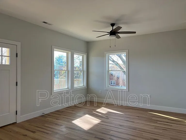25 Nevada Ave #201 — Photo 4