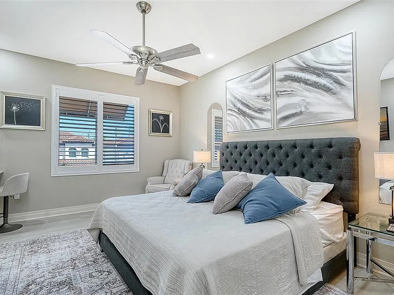 235 Cocoanut Ave #106B — Photo 17