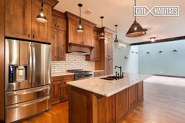 Rented by Citi Habitats | media 3