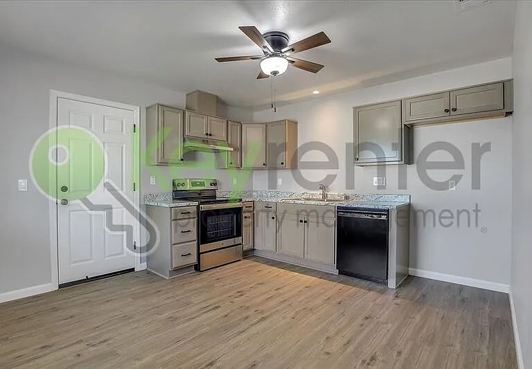 8256 Manhart Way — Photo 7