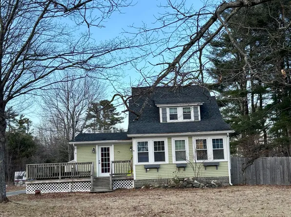 9 Flag Pond Road, Saco, ME 04072