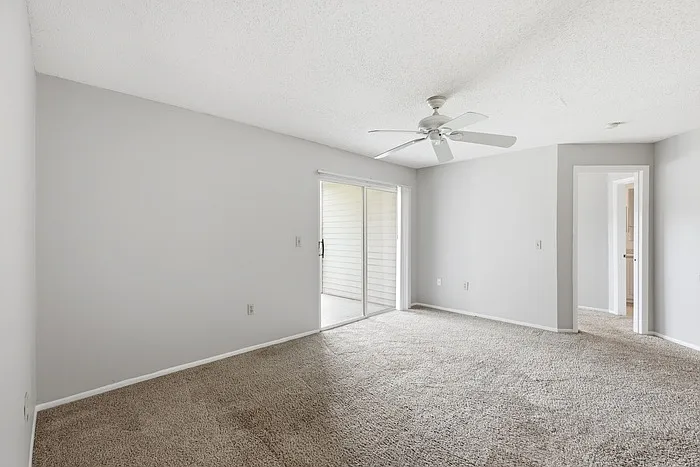 1229 Bermuda Lakes Ln #208 — Photo 9