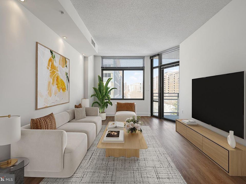 1st image of 3600 Glebe Rd #516W