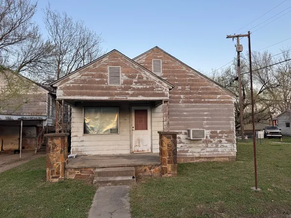 116 N 7th St, Barnsdall, OK 74002
