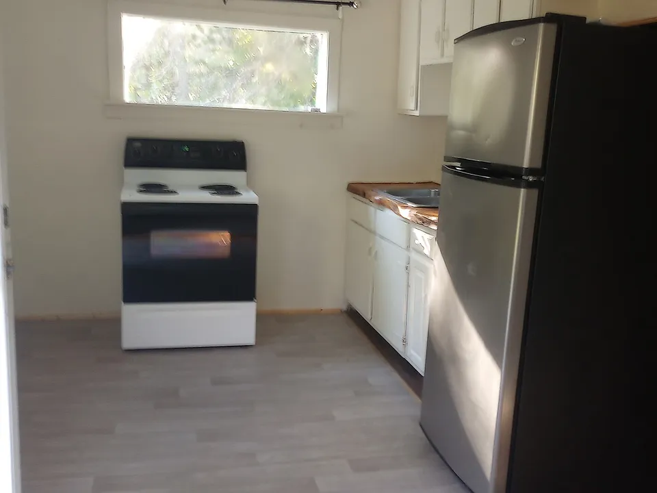 1532B Main St #B