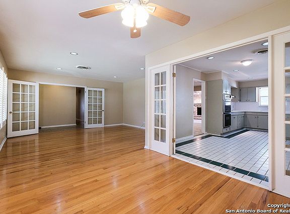 5th image of 318 Driftwind Dr