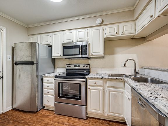 4th image of 8545 Midpark Rd #47
