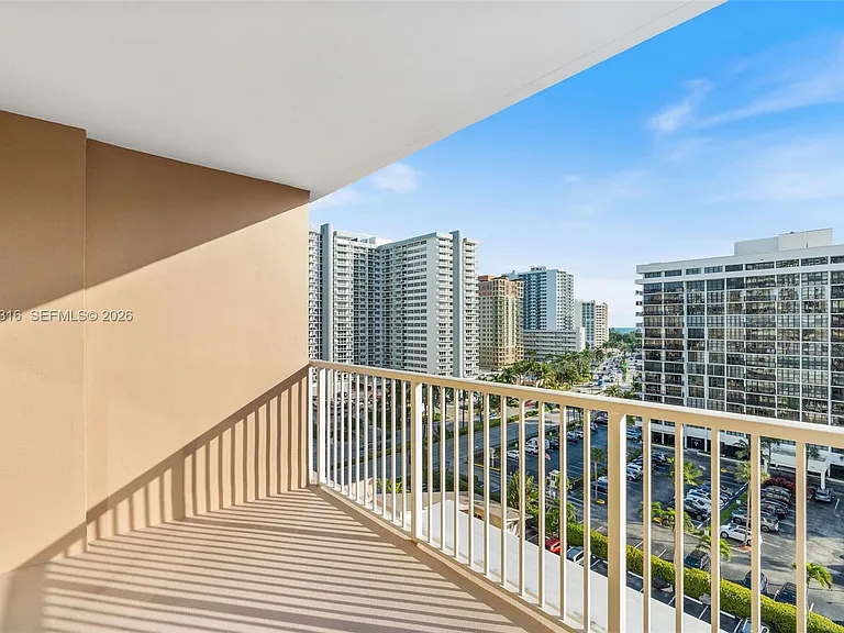 1985 S Ocean Dr #9G — Photo 23