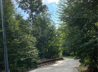 4 Braided Brook Ln, Burrillville, RI 02830