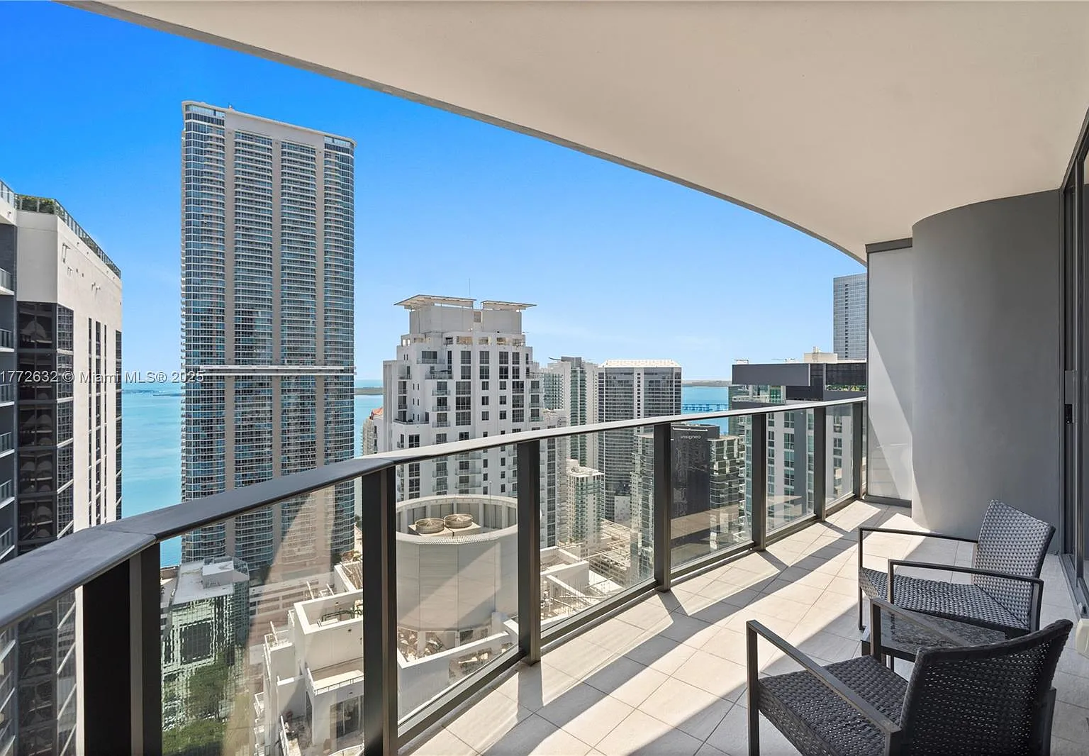 Brickell Plz, Miami — Photo 1