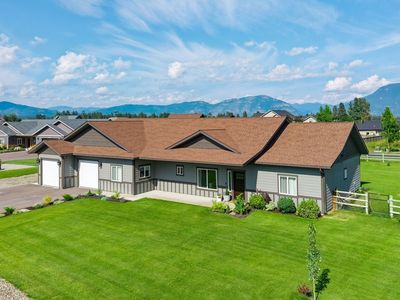 123 Country View Trl, Columbia Falls, MT, 59912