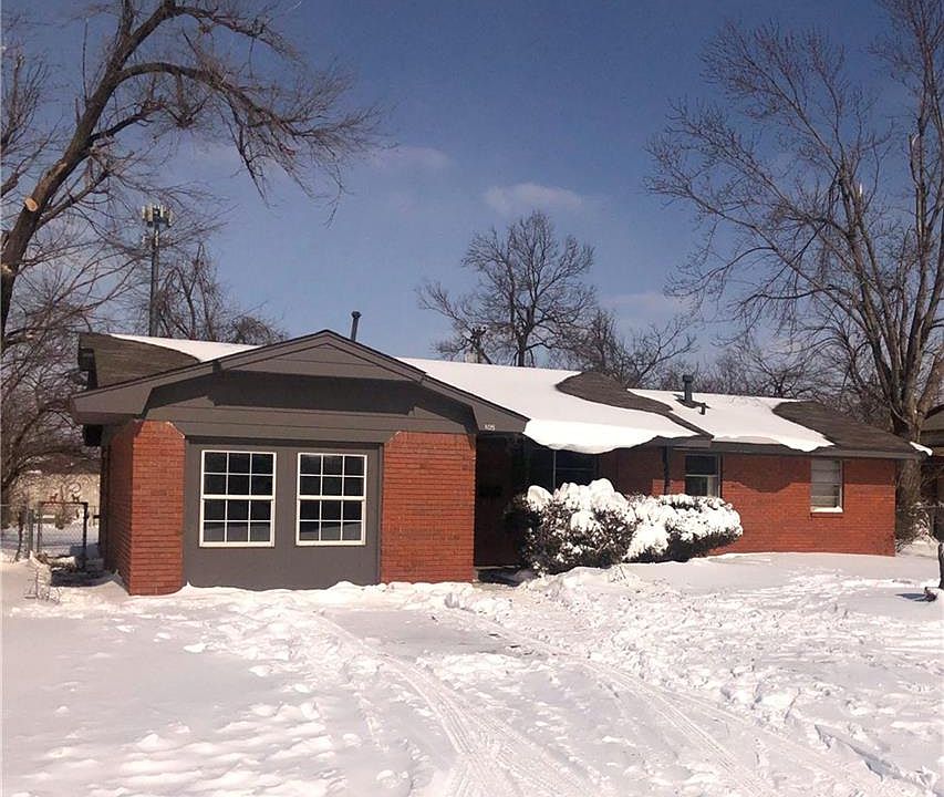 1st image of 105 Trenton Ter