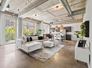 1001 Belleview St #204, Dallas, TX 75215