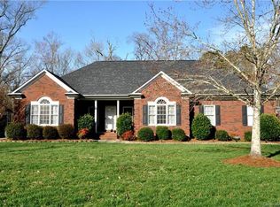 3741 Ayrshire Ct, Harrisburg, NC 28075