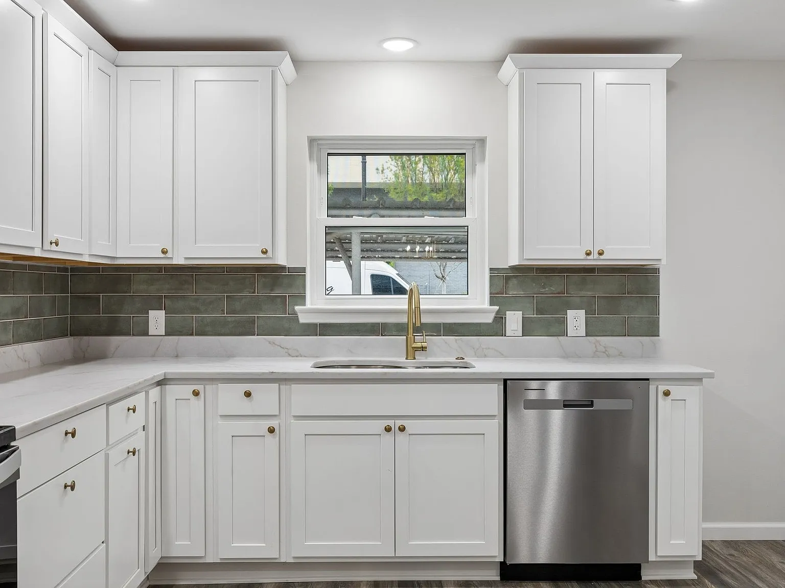2 bed, 2.0 bath, 1594 sqft, $2,750 — Photo 4