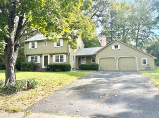 73 Dartmouth Rd, Manchester, CT 06040