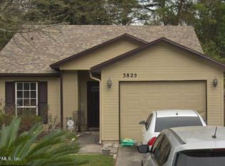 3825 Autumn Leaf Ct, Jacksonville, FL 32246