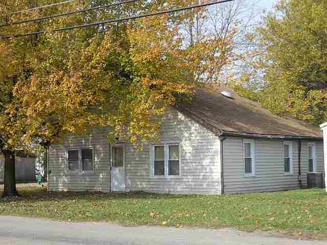 1st image of 5496 S County Road 270 E
