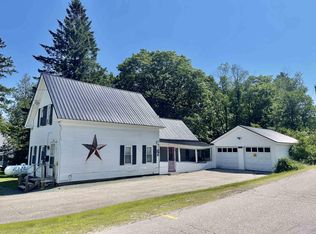 72 Prospect St, Lancaster, NH 03584