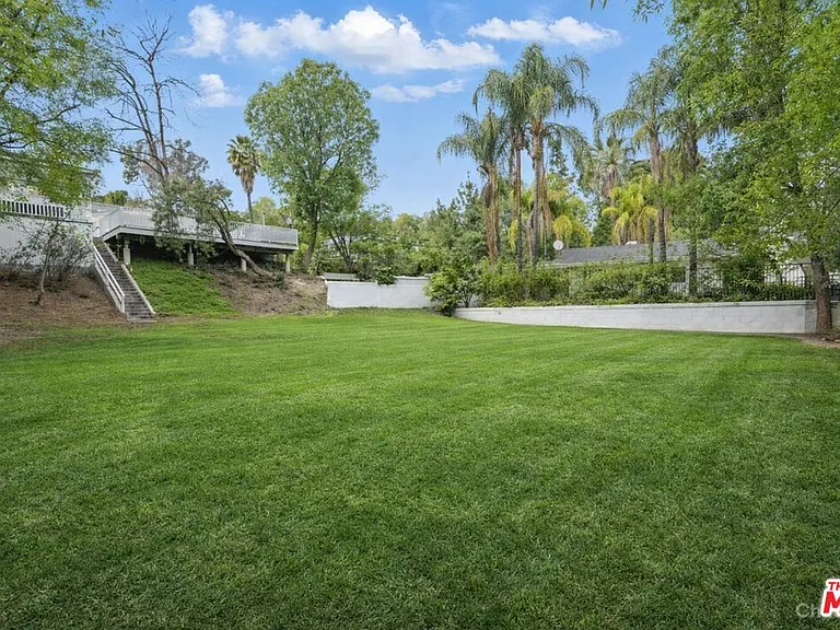 5220 Melvin Ave — Photo 5
