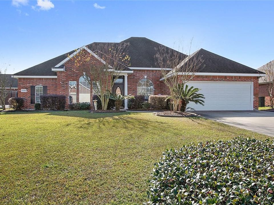 1st image of 2335 S Kingswood Dr