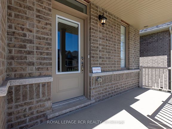 4th image of 1350 Davis Loop