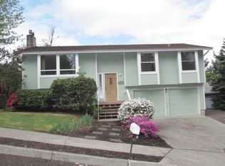 1129 SW Wallula Dr, Gresham, OR 97080