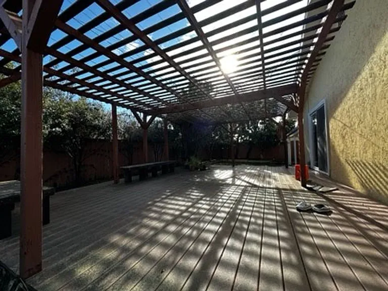 1550 Magpie Ln — Photo 17