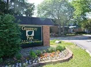2710 Golfside Dr APT 114, Ann Arbor, MI 48108