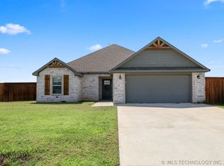 571 Lake Meadow Loop Rd, Durant, OK 74701